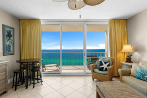 Beachfront Retreat! Family Friendly 1BD Getaway! by Dolce Vita Getaways PCB!